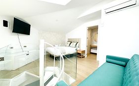 Apartamento Andres Tamayo Av America
